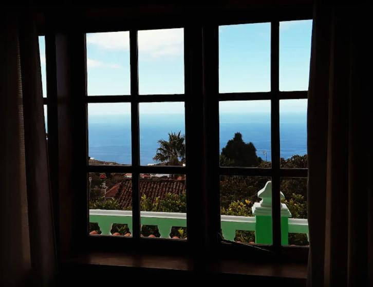 Sea And Mountain View Apartment Los Llanos De Aridane Extérieur photo